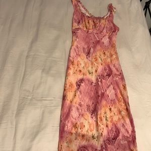 Pink floral dress. Vintage and classy. Small. Tight fitted.